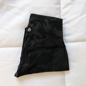 Lululemon Camo Align Pant 25 in
